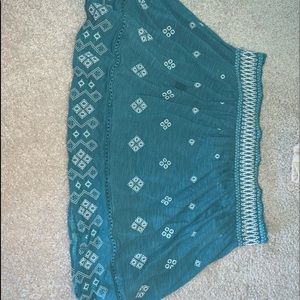 Cute Aeropostale strapless flowy top! Work once!